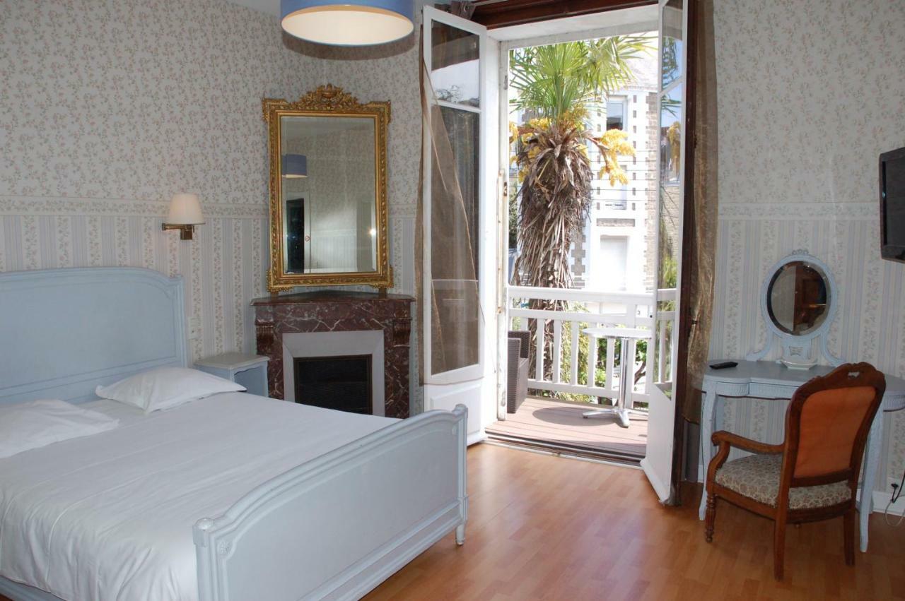 Hotel Altair Dinard Esterno foto